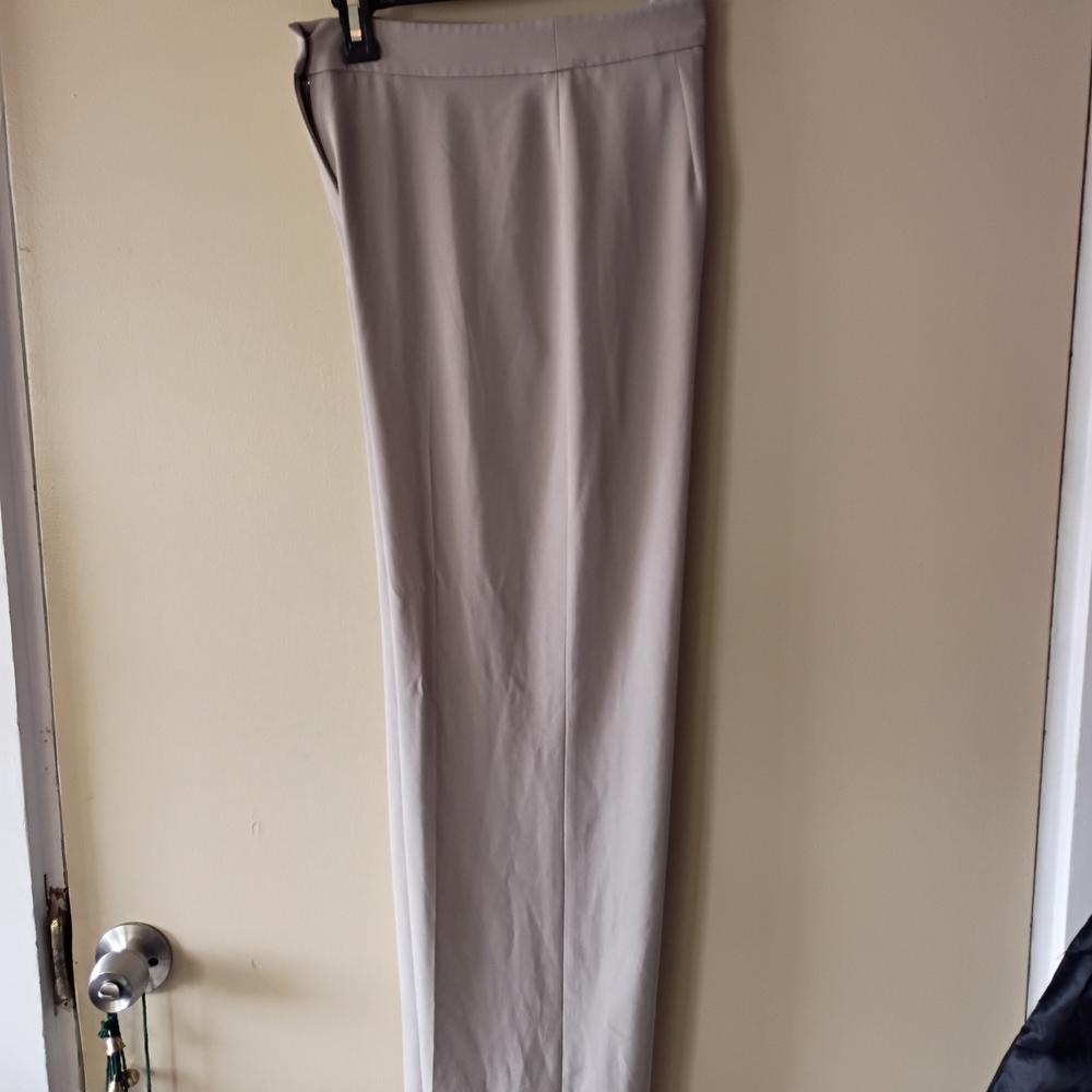 Women's Classic Tan Pants